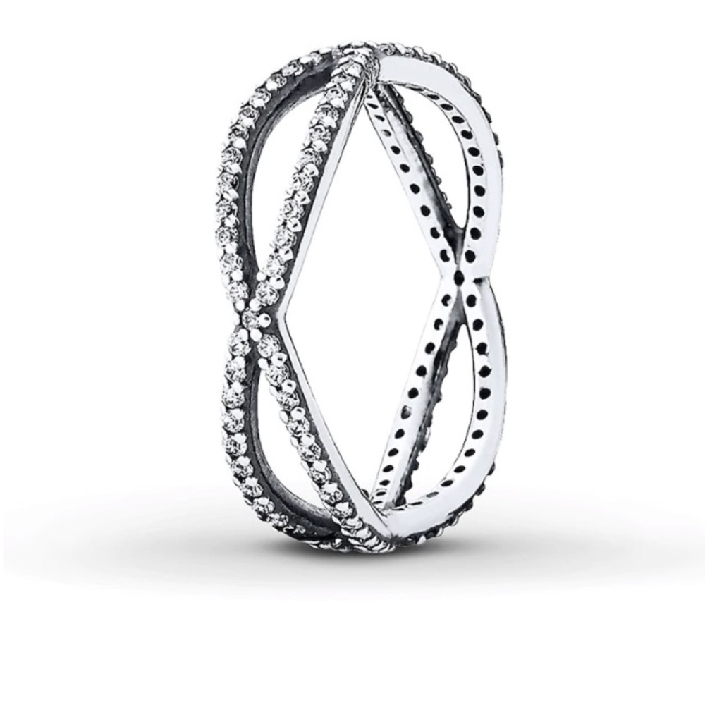 Pandora Crossing Paths Ring